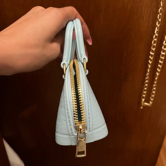 Powder blue mini pvc purse. - Picture 3 of 4